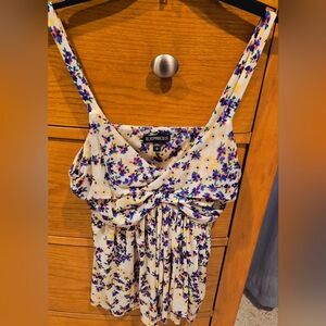 Express Floral Swing Flirty Cami Top Women's S, great condition